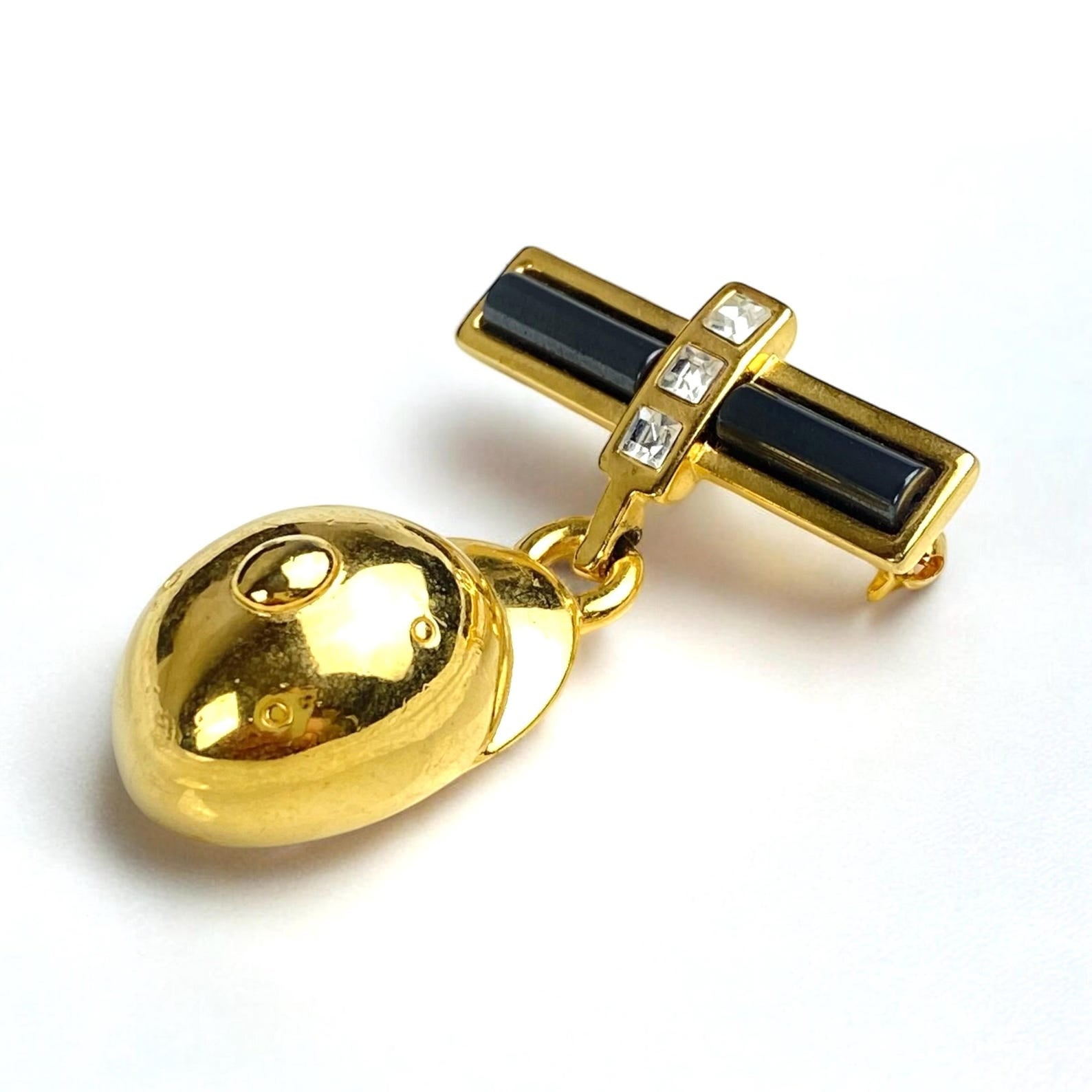 Etienne Aigner Signed Equestrian Hat Lavalier Brooch-Gifts - Jewelry-Etienne Aigner-Manhattan Saddlery