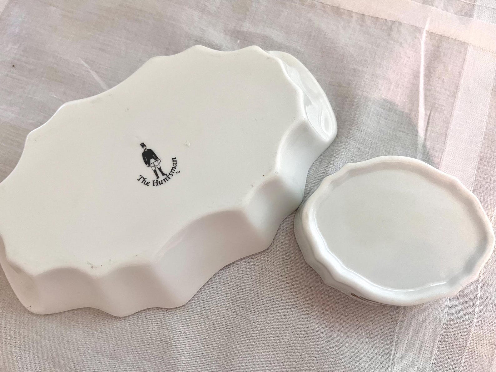 The Huntsman Porcelain Dresserware, Set of 2-Gifts - Home Goods-Manhattan Saddlery-Manhattan Saddlery